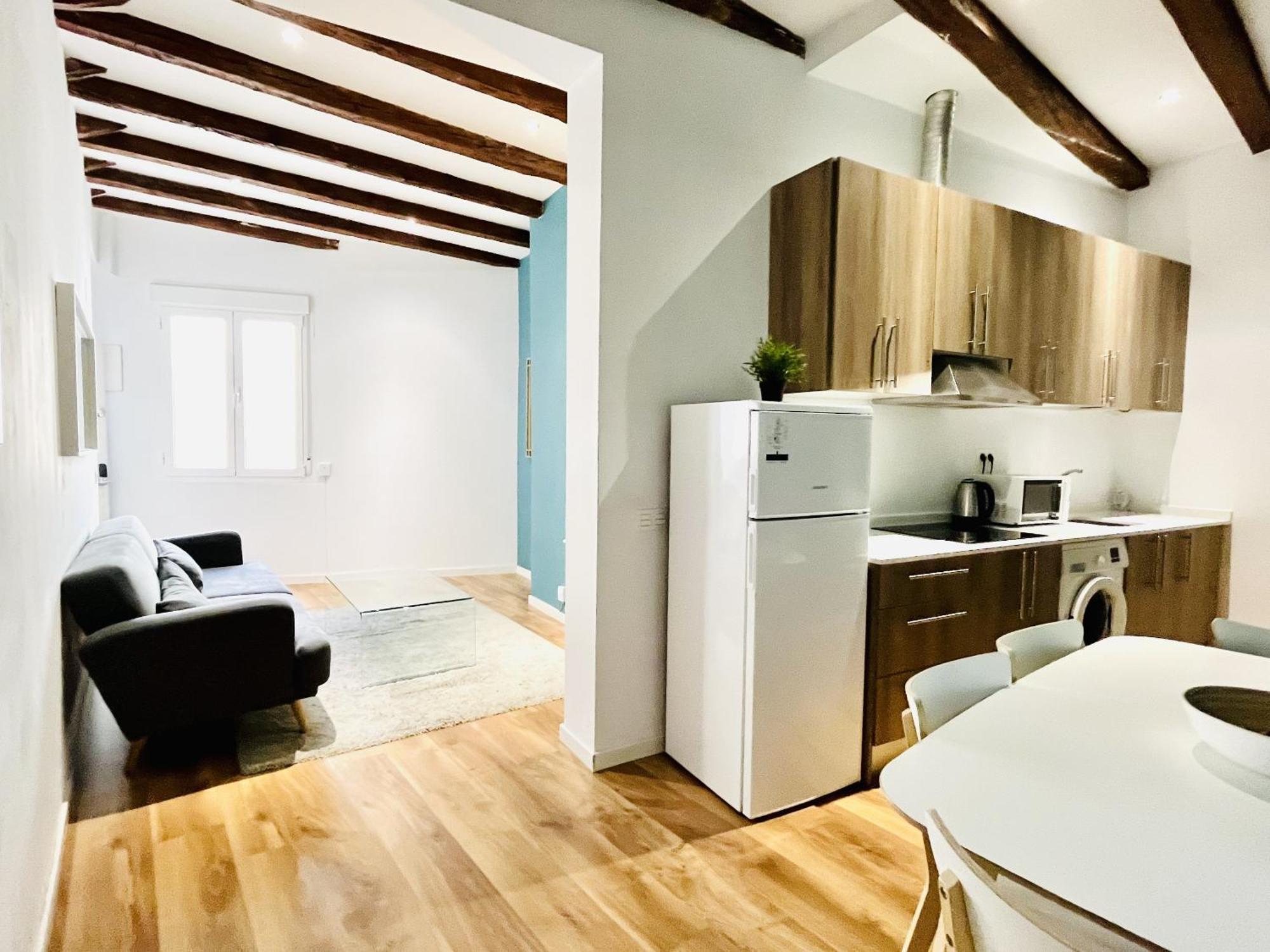 Dplace To Be - Amazing Apartments In Historic Center Madrid Rum bild