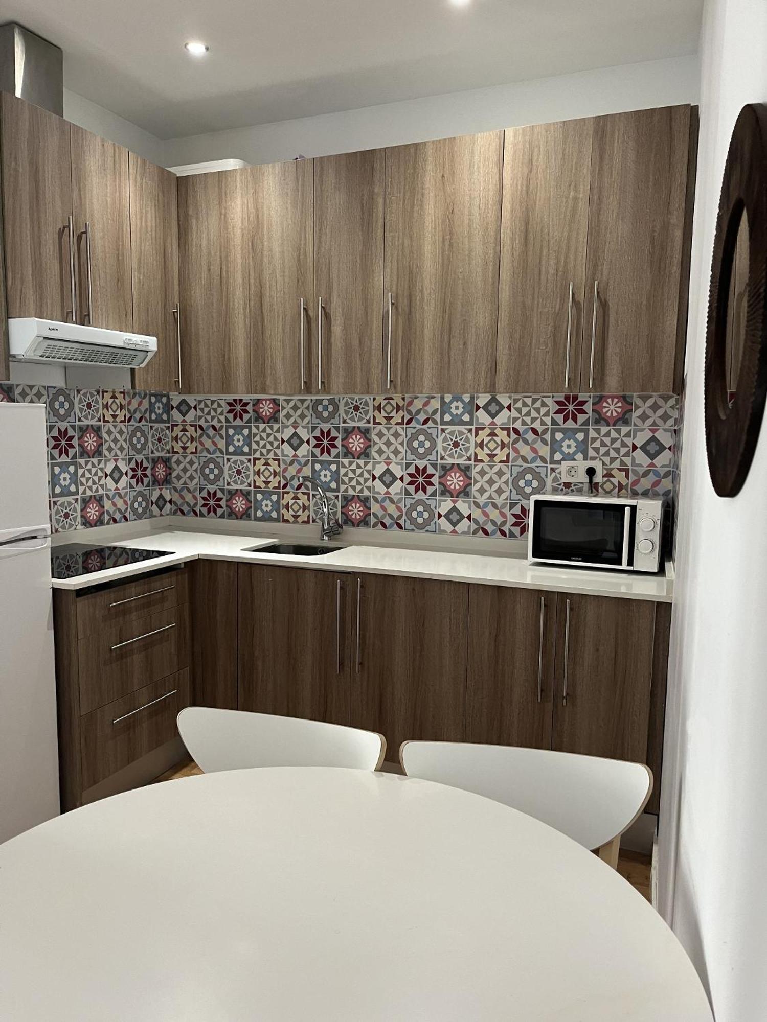 Dplace To Be - Amazing Apartments In Historic Center Madrid Rum bild